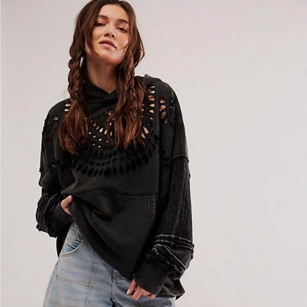 Free People Last Call Sweatshirt in Washed Black Size Large NWT
